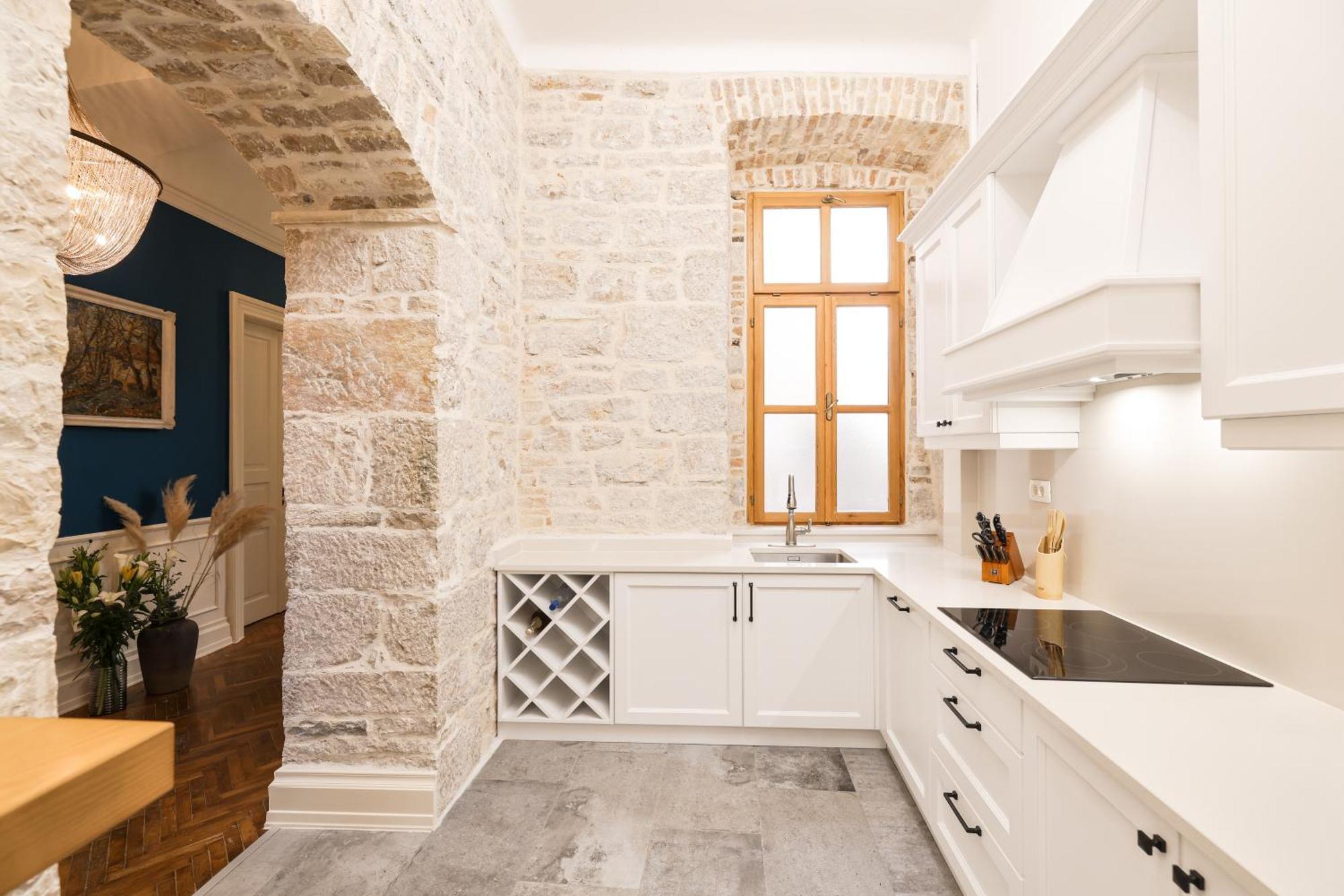 Historic Luxe Apartament Zadar